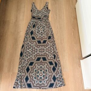 Anthropologie Maeve Navy and Cream Geometric Print Maxi Dress- Size Small